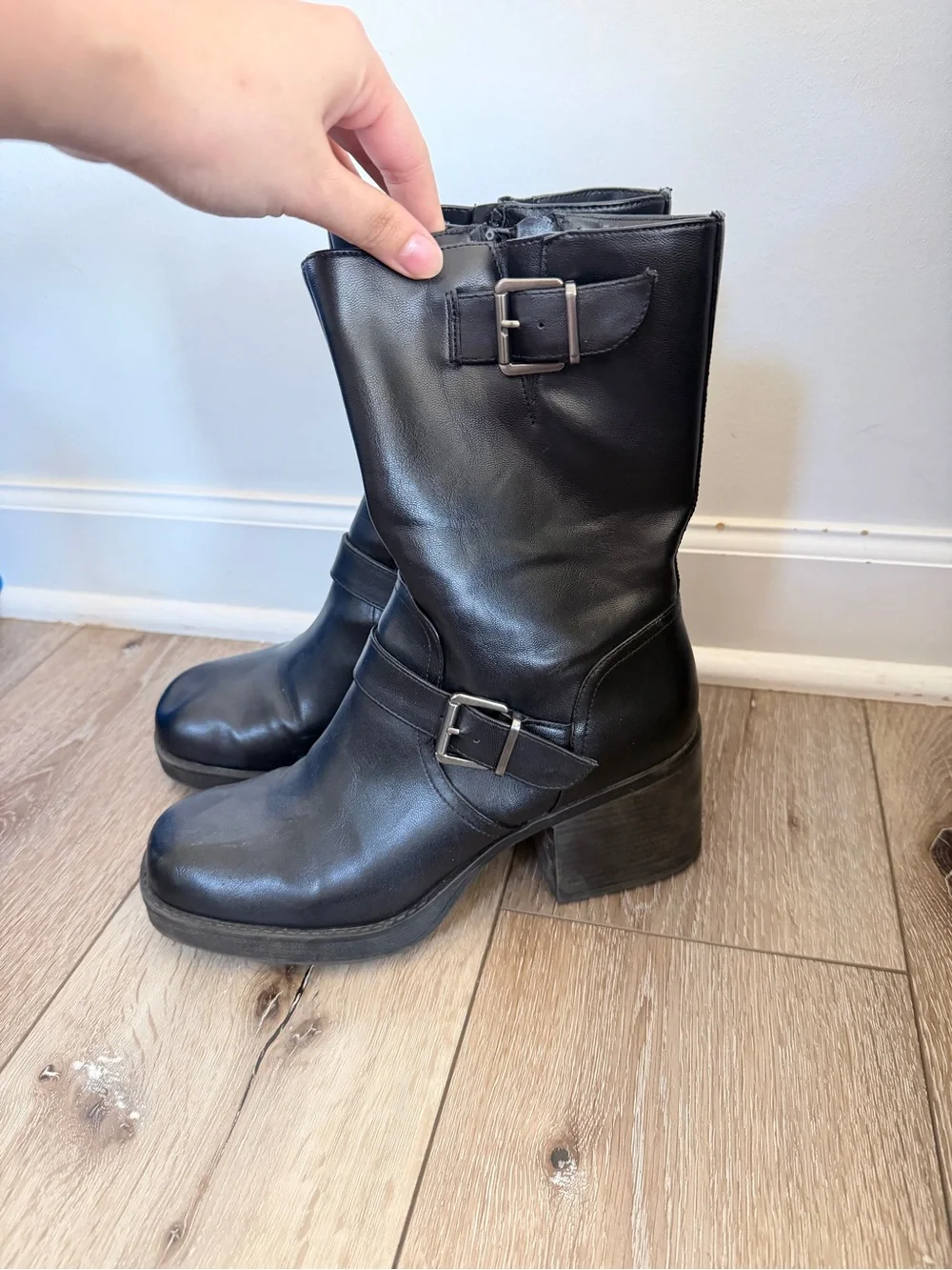 Kenneth Cole Reaction Black Leather Mid-Calf Block Heel Boots - Picture 2 of 4